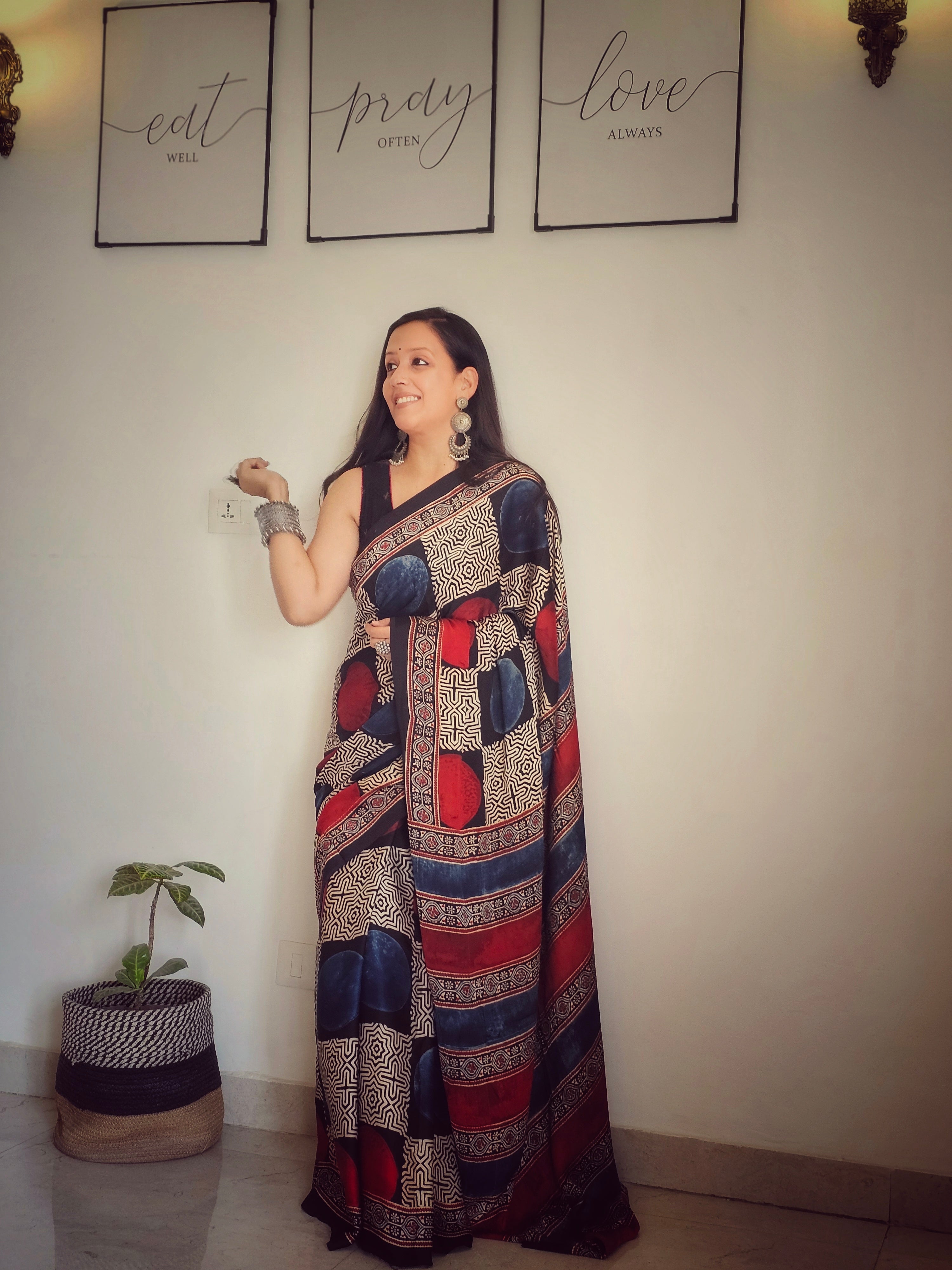 Blue and red circle Modal silk saree