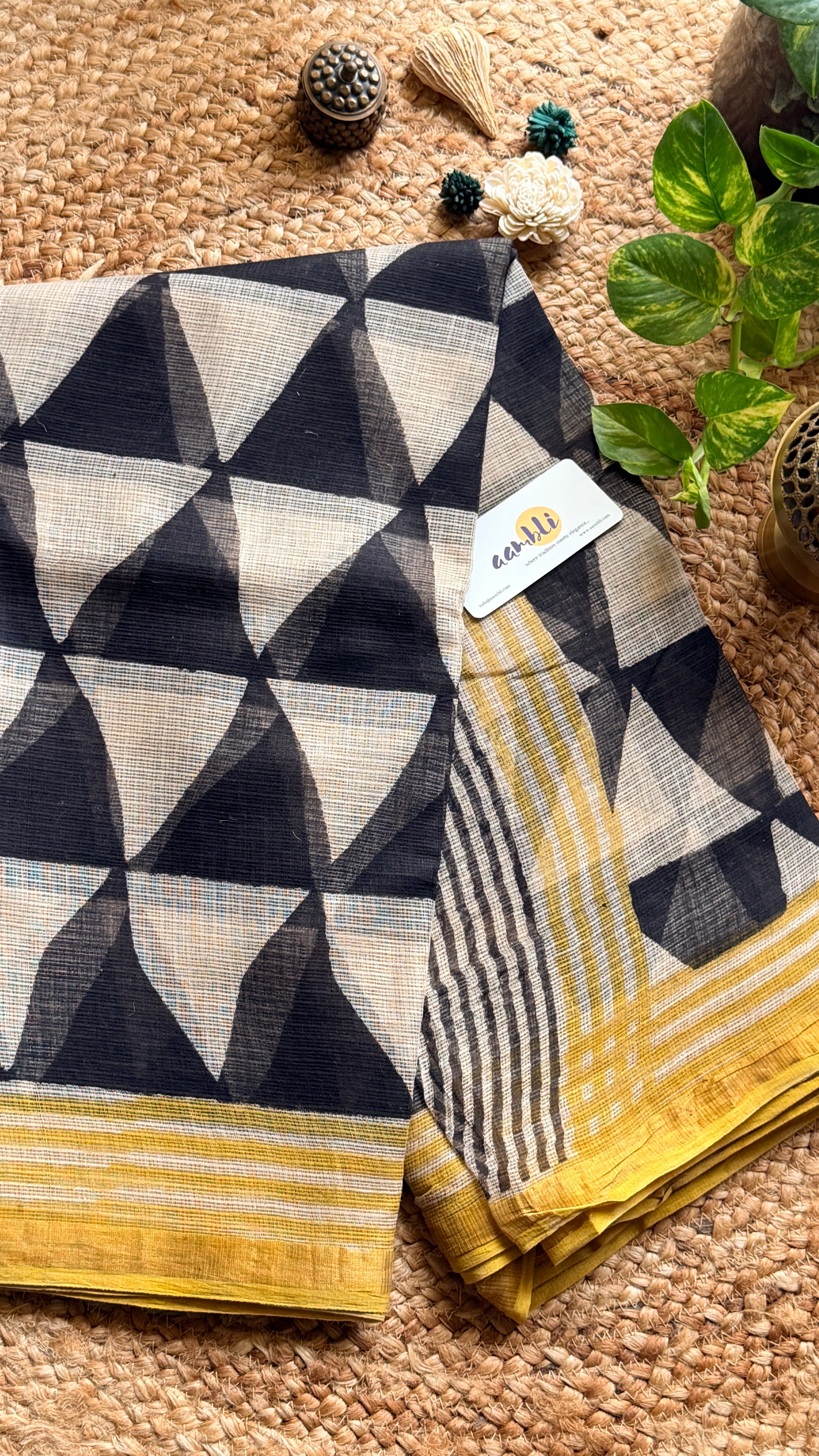 Black and white geometric handblock kota doria saree