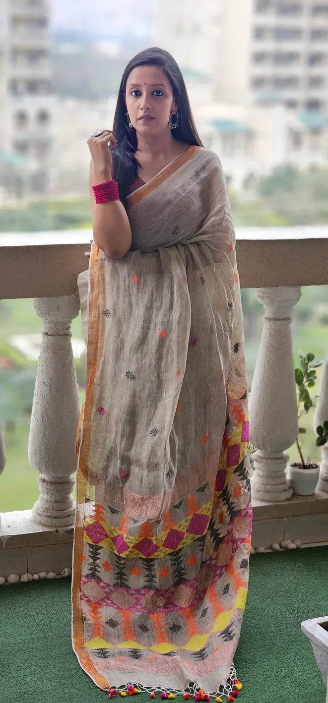 Cream Pure handwoven linen saree with burfi design
