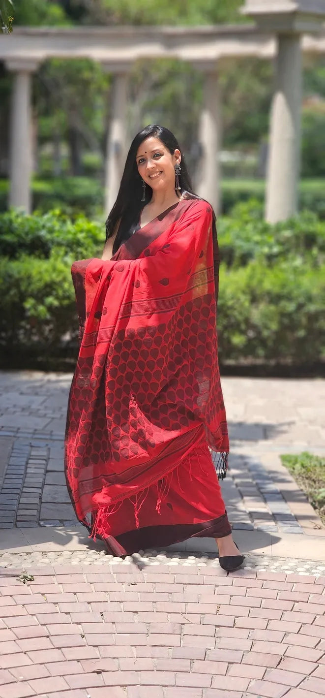 Red Handwoven cotton saree