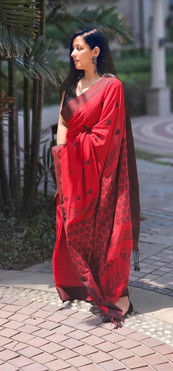 Red Handwoven cotton saree