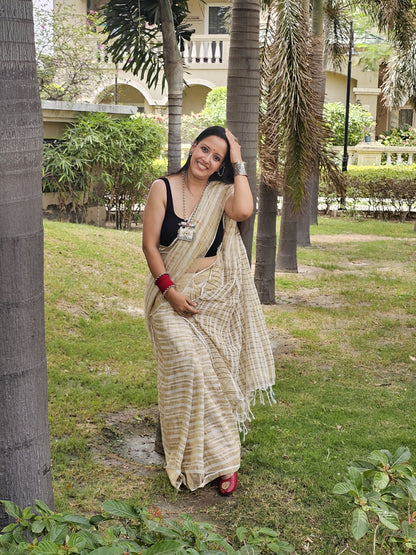 Beige stripes Handloom Ghicha saree