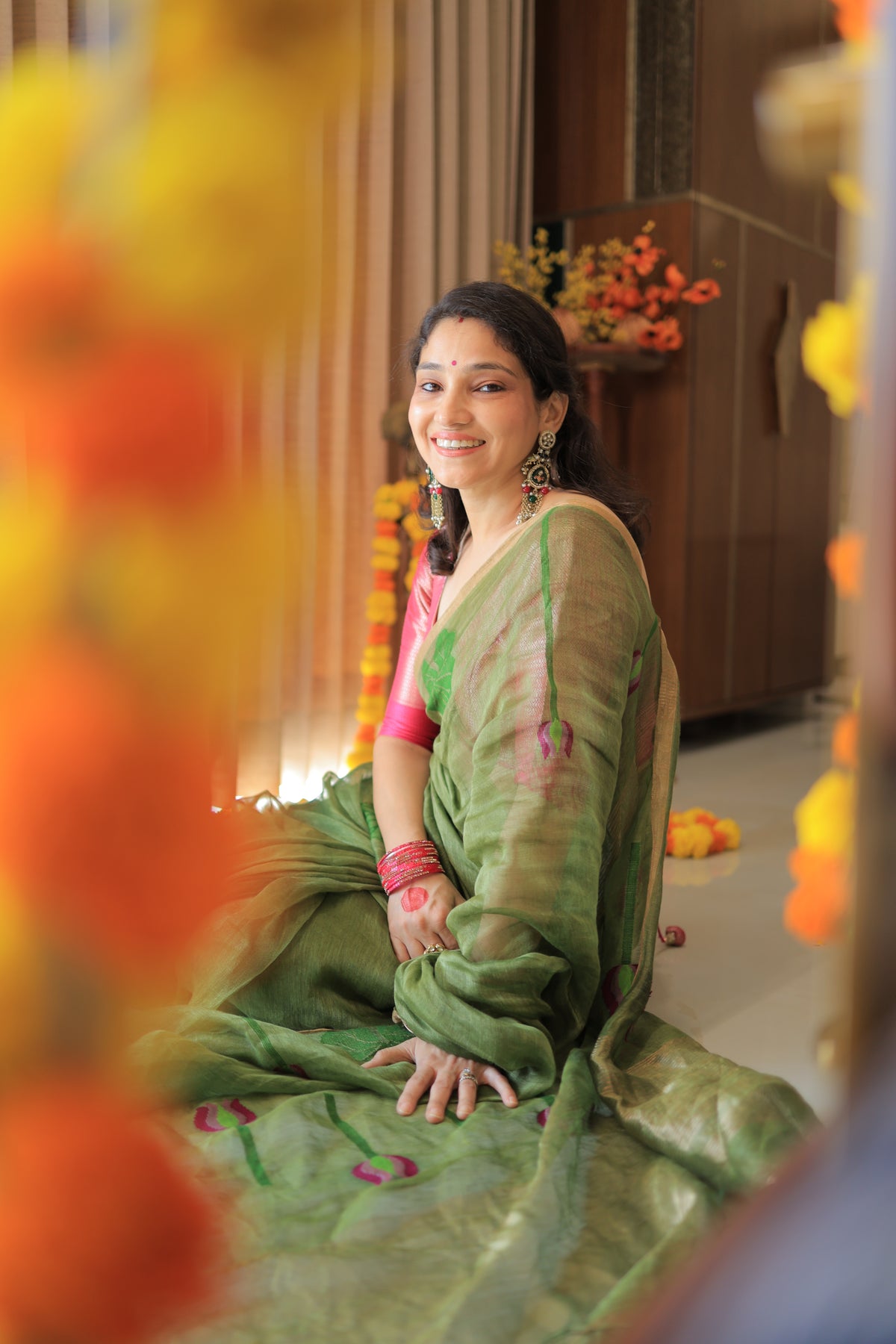 Green Lotus Motif Silk Linen Saree