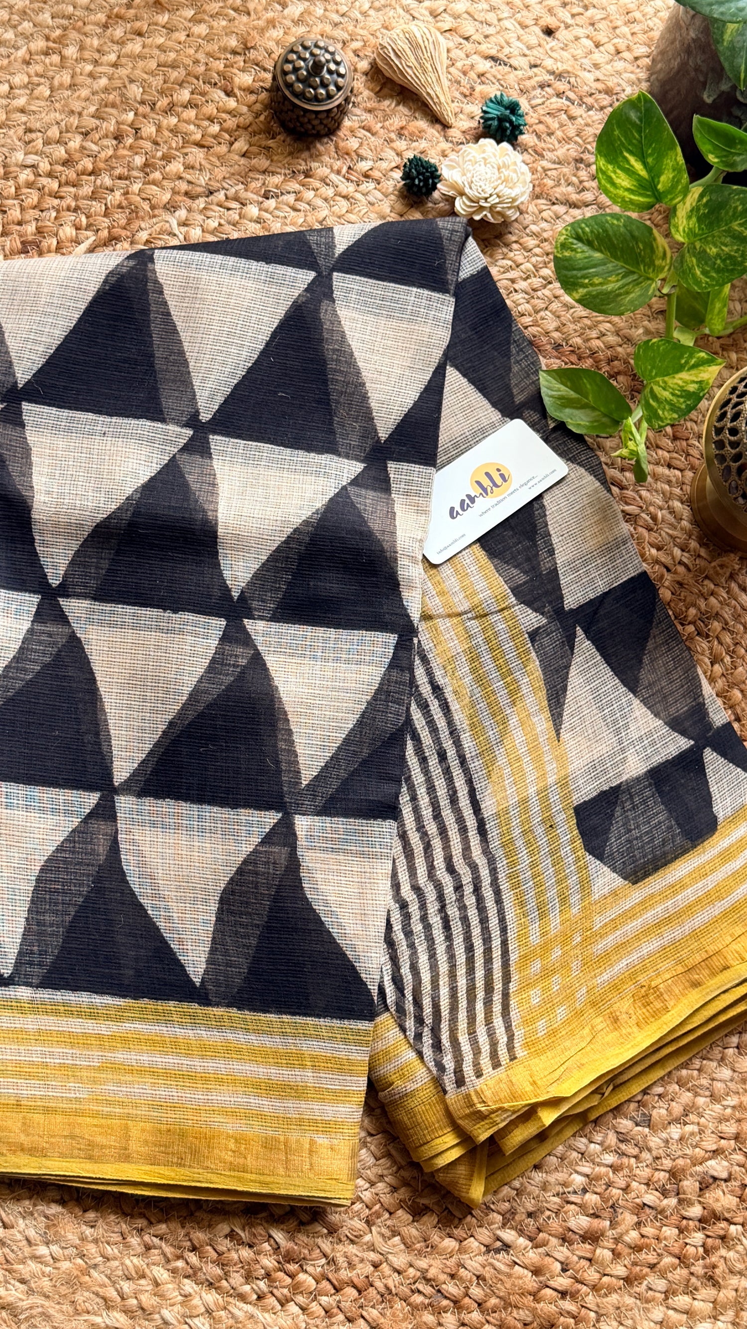 Black and white geometric handblock kota doria saree
