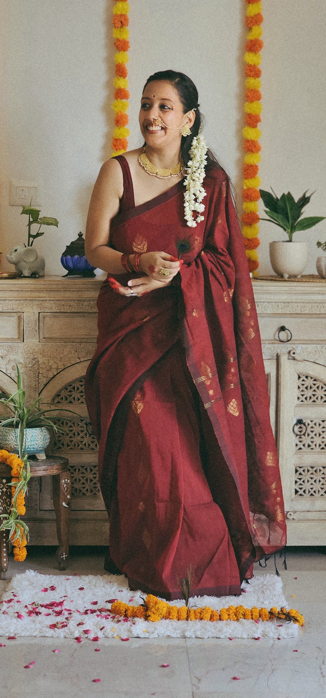 Maroon pure handwoven linen saree with zari booti design