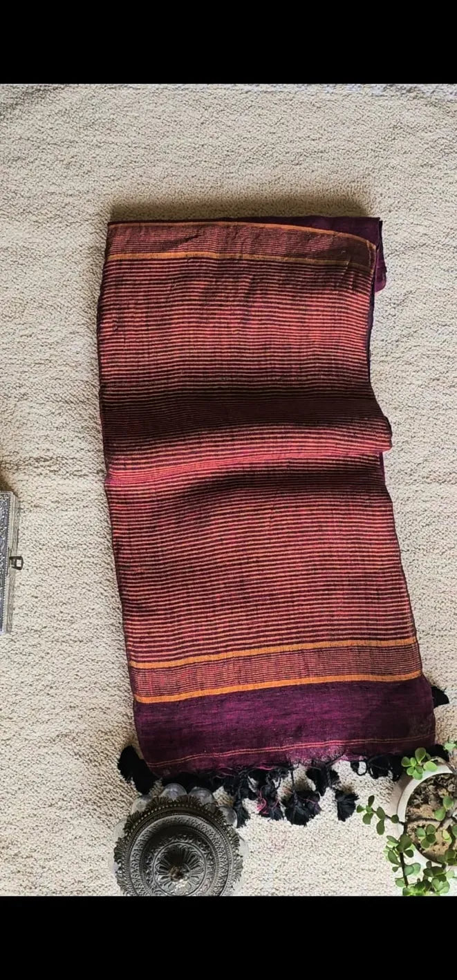 Magenta Pure Handwoven Linen saree with Zari strips